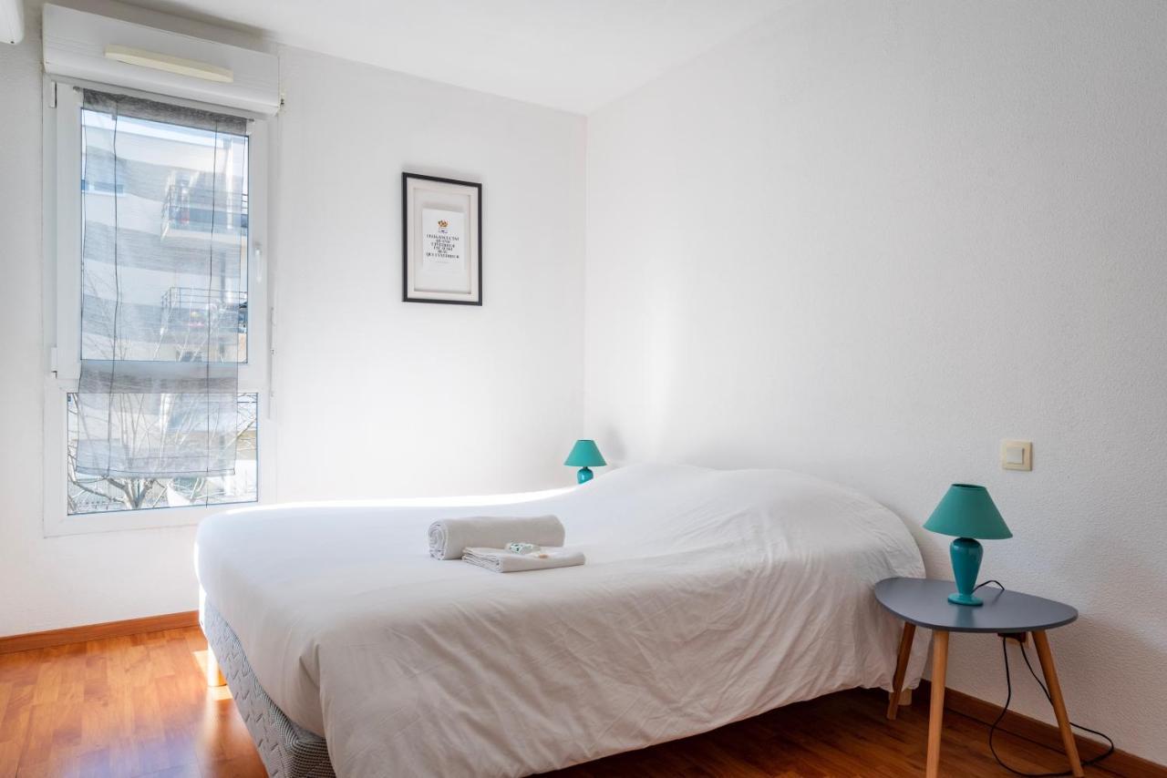Le Zenith - Parking Prive & Wifi - 5 Min Zenith De Appartement *